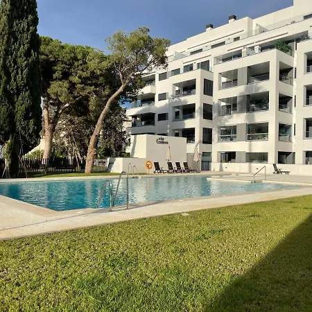 Centre With Terrace And Pool *