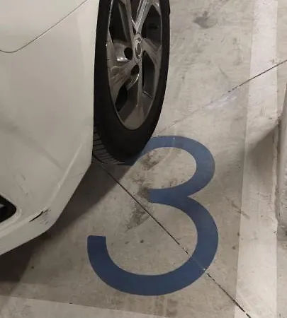 Appartement Centre With Terrace And Pool