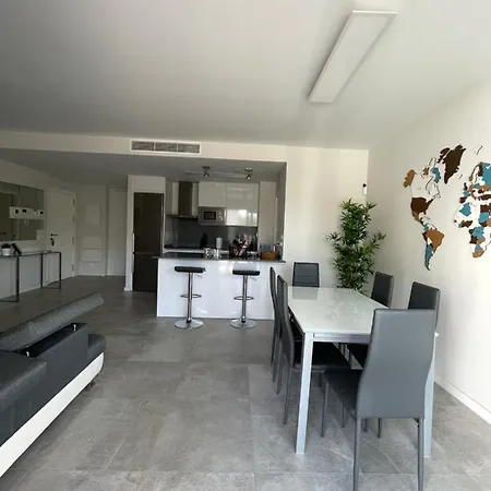 Appartement Centre With Terrace And Pool Marbellac