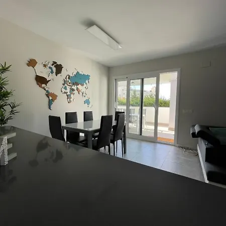 Centre With Terrace And Pool Apartment Marbella