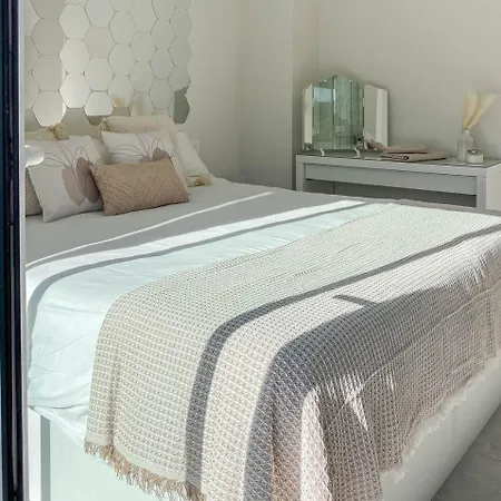 Apartman Guestready - With Terrace And Pool Marbella