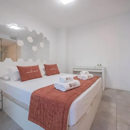 Apartamento Guestready - With Terrace And Pool