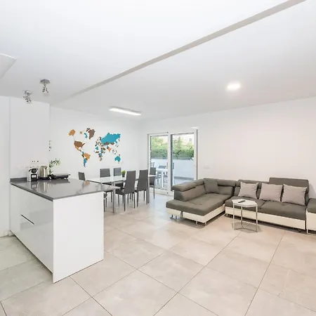 Apartamento Guestready - With Terrace And Pool