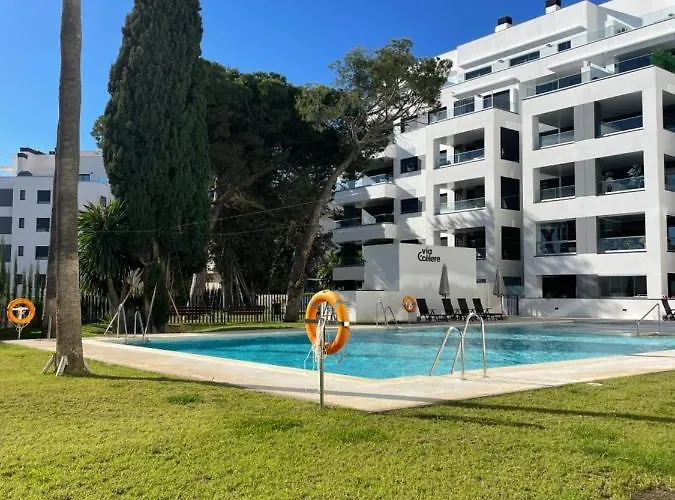 Centre With Terrace And Pool Lägenhet