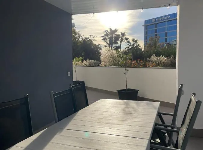 Centre With Terrace And Pool