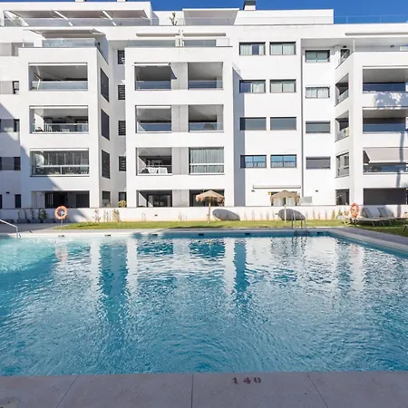 Guestready - With Terrace And Pool Apartman